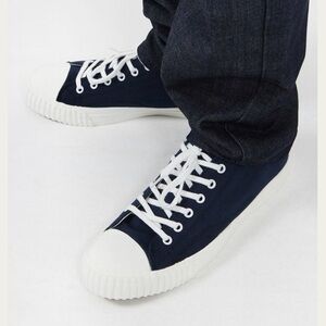BATA BULLETS low cut canvas navy size 7.5